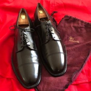 Allen Edmonds- men shoes